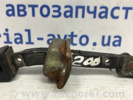 ФОТО Ограничитель двери задний левый для Mitsubishi L200 (06-14) Киев