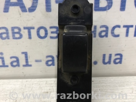 ФОТО Кнопка стеклоподъемника для Mitsubishi L200 (06-14) Киев