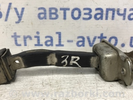 ФОТО Ограничитель двери задний правый для Mitsubishi L200 (06-14) Киев