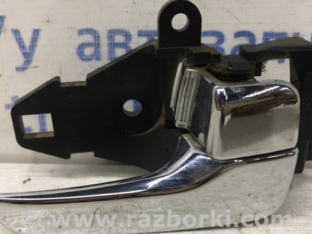 ФОТО Ручка двери внутренняя правая для Mitsubishi L200 (06-14) Киев