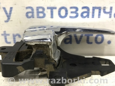 ФОТО Ручка двери внутренняя правая для Mitsubishi L200 (06-14) Киев