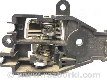 ФОТО Ручка двери внутренняя правая для Mitsubishi L200 (06-14) Киев