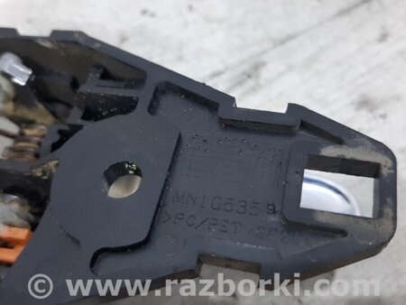 ФОТО Ручка двери внутренняя левая для Mitsubishi L200 (06-14) Киев