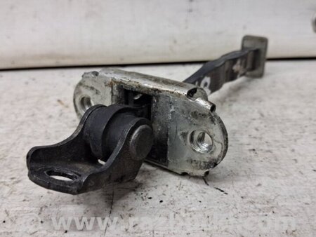 ФОТО Ограничитель двери задний левый для Nissan Qashqai (07-14) Київ