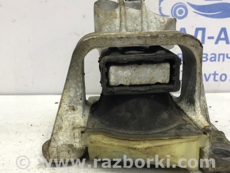 ФОТО Подушка ДВС правая для Renault Scenic III Киев