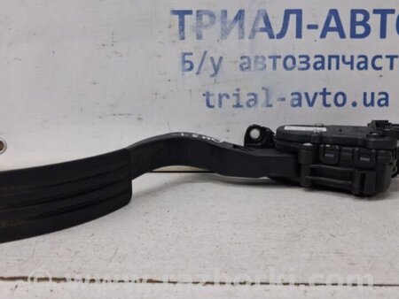 ФОТО Педаль газа для Dacia Duster Киев