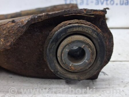 ФОТО Рычаг правый для Dacia Duster Киев