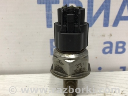ФОТО Датчик давления топлива в рейке для Nissan Juke (10-19) Киев