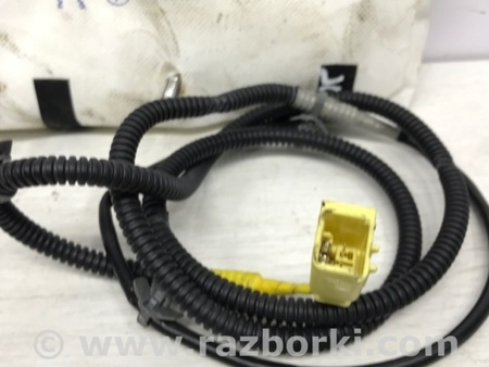 ФОТО Подушка безопасности в кресло для Nissan Juke (10-19) Киев