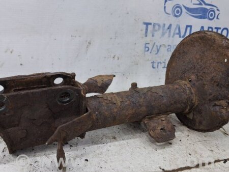 ФОТО Амортизатор передний правый для Dacia Duster Киев