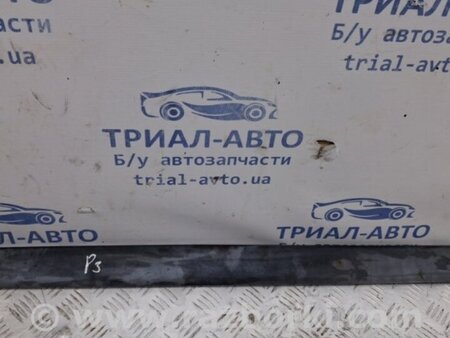 ФОТО Накладка порога внешняя правая для Dacia Duster Киев