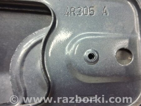 ФОТО Лючок бака для Dacia Duster Киев