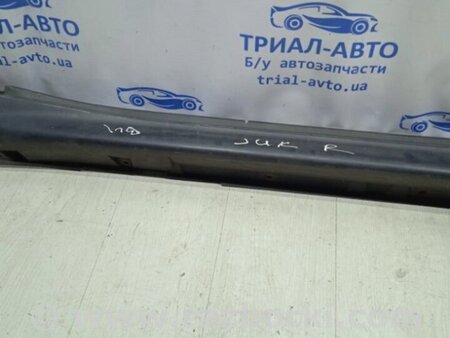 ФОТО Накладка порога внешняя правая для Nissan Juke (10-19) Киев