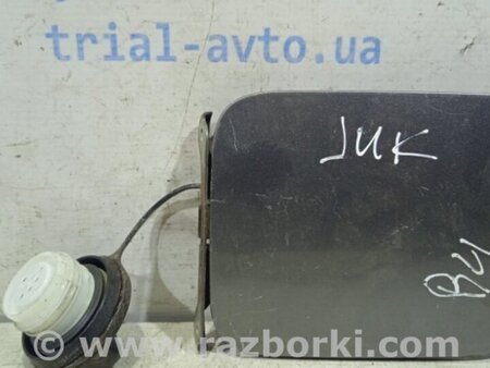 ФОТО Лючок бака для Nissan Juke (10-19) Киев