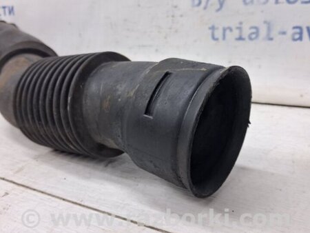 ФОТО Воздуховод для Dacia Duster Киев