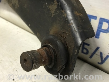 ФОТО Рычаг правый для Nissan Juke (10-19) Киев