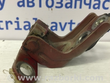 ФОТО Петля двери передней правой для Nissan Juke (10-19) Киев