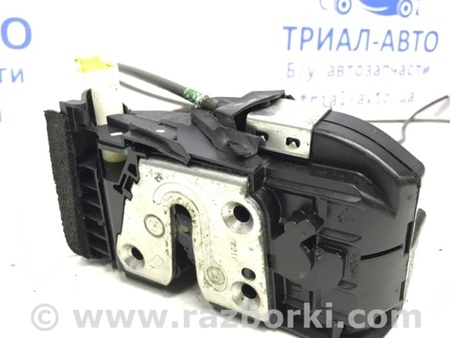 ФОТО Замок двери передний правый для Nissan Juke (10-19) Киев