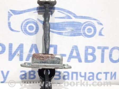 ФОТО Ограничитель двери задний правый для Nissan Juke (10-19) Киев