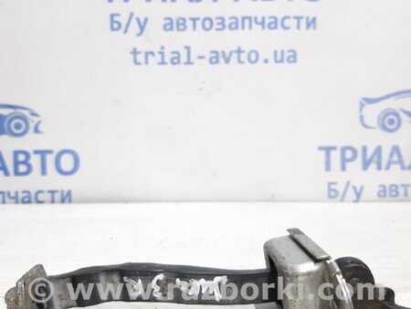 ФОТО Ограничитель двери задний правый для Nissan Juke (10-19) Киев