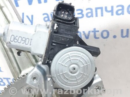 ФОТО Стеклоподъемник задний правый для Nissan Juke (10-19) Київ