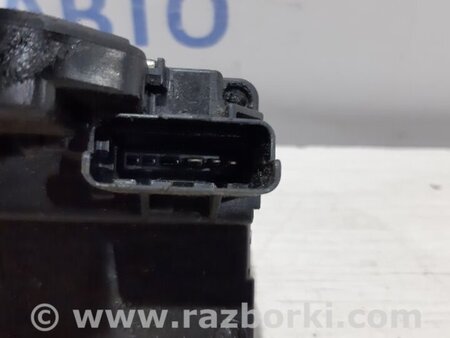 ФОТО Замок двери задний правый для Nissan Juke (10-19) Киев