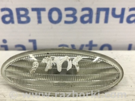 ФОТО Повторитель поворотника для Nissan Juke (10-19) Київ