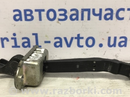 ФОТО Ограничитель двери передний правый для Nissan Juke (10-19) Київ