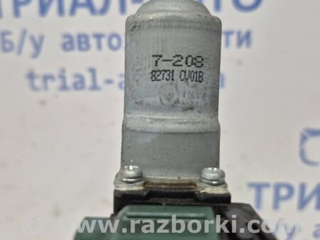 ФОТО Стеклоподъемник задний правый для Nissan Juke (10-19) Киев