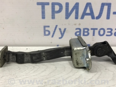 ФОТО Ограничитель двери задний правый для Nissan Juke (10-19) Киев