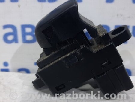 ФОТО Кнопка стеклоподъемника для Nissan Juke (10-19) Киев
