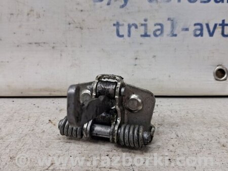 ФОТО Ограничитель двери передний левый для Dacia Duster Киев