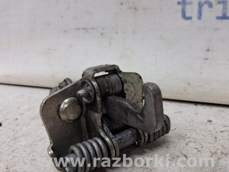 ФОТО Ограничитель двери задний левый для Dacia Duster Киев