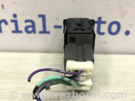 ФОТО Кнопка подогрева для Nissan Juke (10-19) Киев