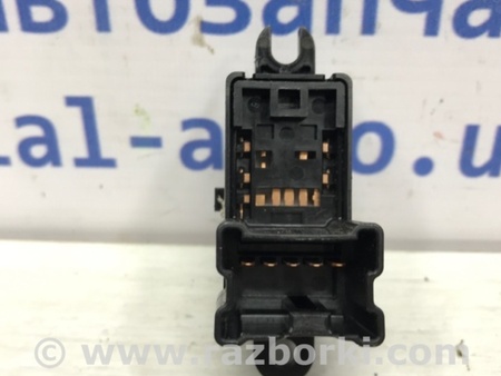 ФОТО Кнопка стеклоподъемника для Nissan Juke (10-19) Киев