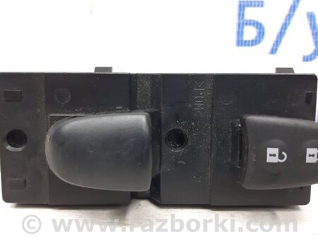 ФОТО Кнопка стеклоподъемника для Nissan Juke (10-19) Киев
