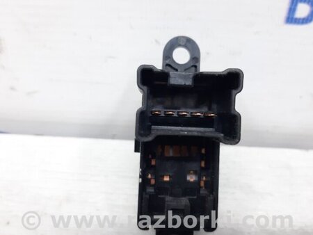 ФОТО Кнопка стеклоподъемника для Nissan Juke (10-19) Киев