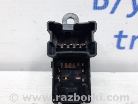 ФОТО Кнопка стеклоподъемника для Nissan Juke (10-19) Киев