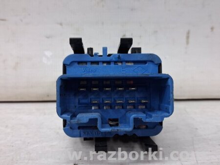 ФОТО Блок управления стеклоподъемниками для Dacia Duster Киев