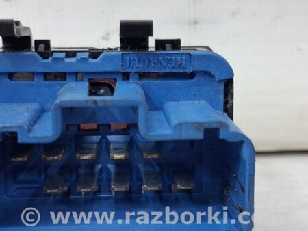 ФОТО Блок управления стеклоподъемниками для Dacia Duster Киев