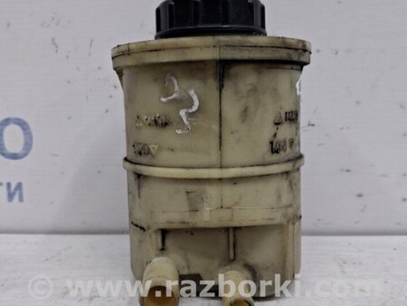 ФОТО Бачок ГУР для Dacia Duster Київ