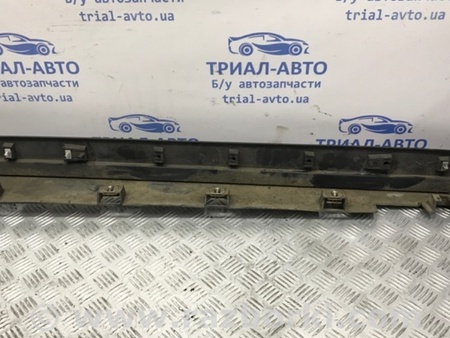 ФОТО Накладка порога внешняя левая для Ford Kuga 2 Киев