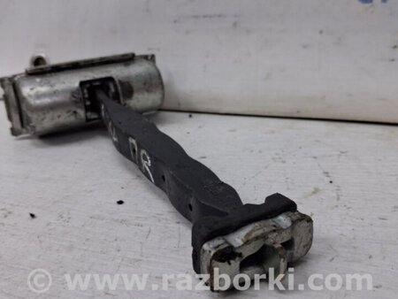 ФОТО Ограничитель двери передний правый для Ford Kuga 2 Киев