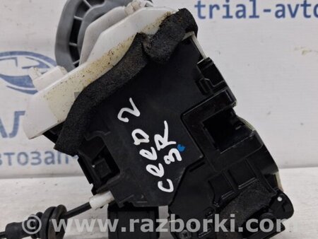 ФОТО Замок двери задний правый для KIA Ceed Киев