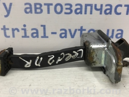 ФОТО Ограничитель двери передний правый для KIA Ceed Киев