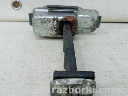 ФОТО Ограничитель двери передний левый для KIA Ceed Киев