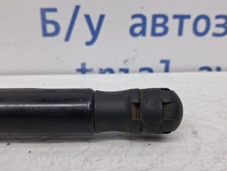 ФОТО Амортизатор крышки багажника для KIA Ceed Киев