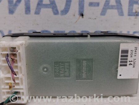 ФОТО Кнопка стеклоподъемника для Infiniti Q50 Киев