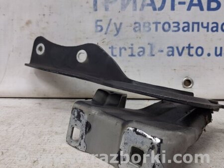 ФОТО Петля капота правая для Nissan Qashqai/Roque Sport (2014-2017) Киев