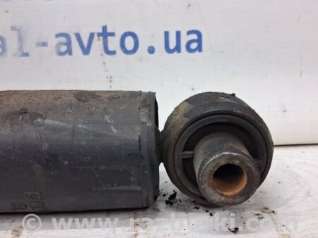 ФОТО Амортизатор задний для Nissan Qashqai/Roque Sport (2014-2017) Киев